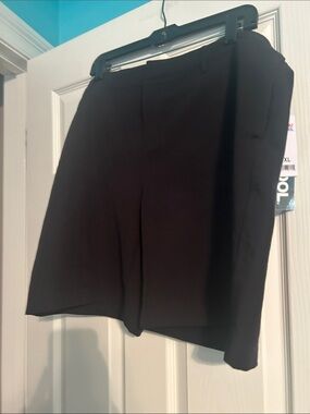 32 Degrees Black Women's Bermuda Shorts